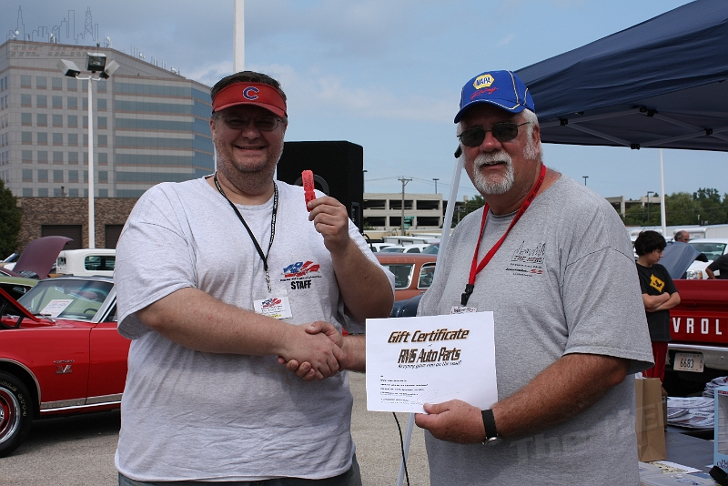 IMG_0690.JPG - Ken Rogers wins the RMS Auto Parts Gift Certificate. Ken also won Stock - Oustanding (no photot)
